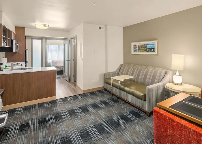 Executive Residency By Best Western Navigator Inn & Suites