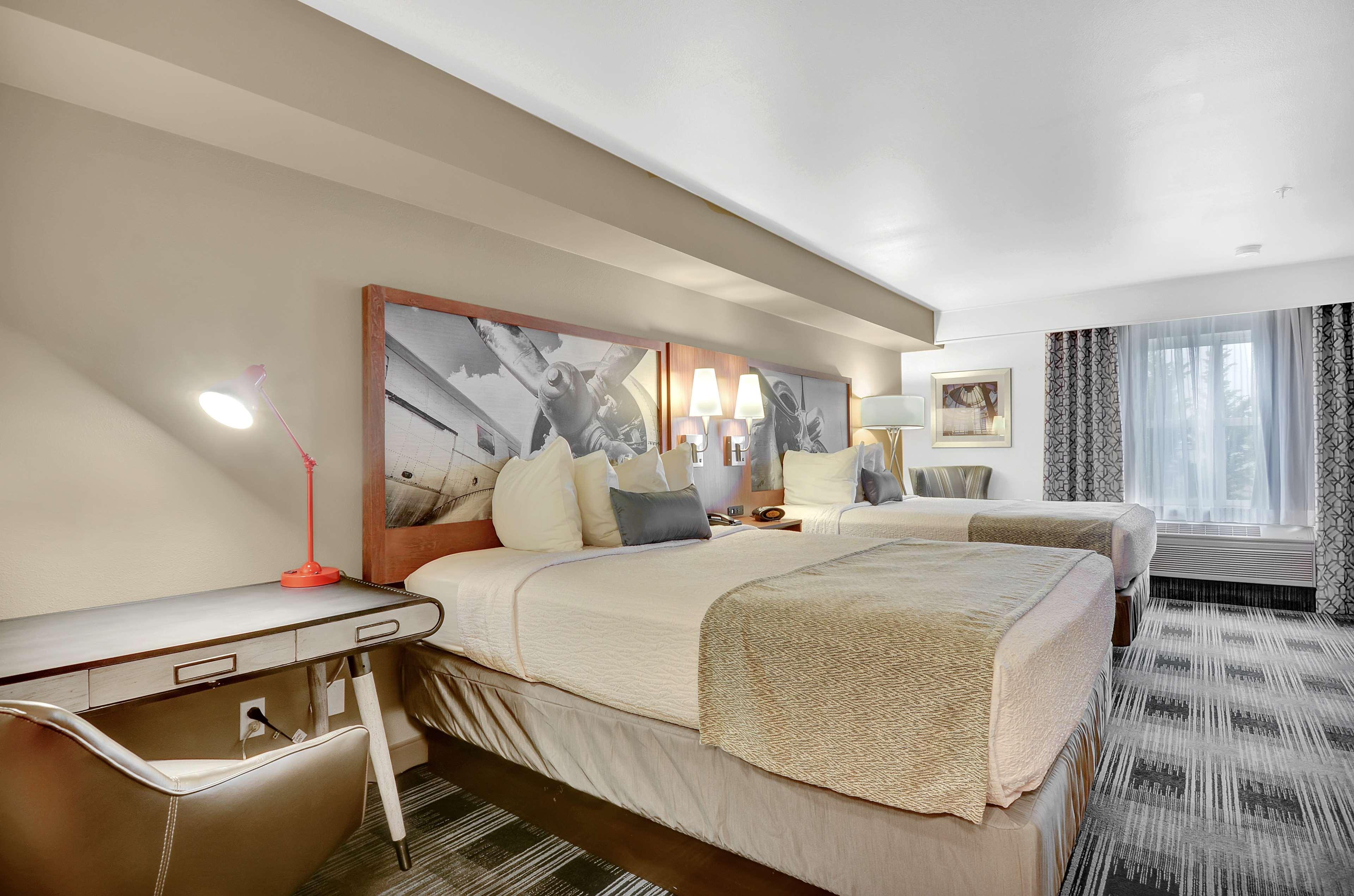 Executive Residency By Western Navigator &