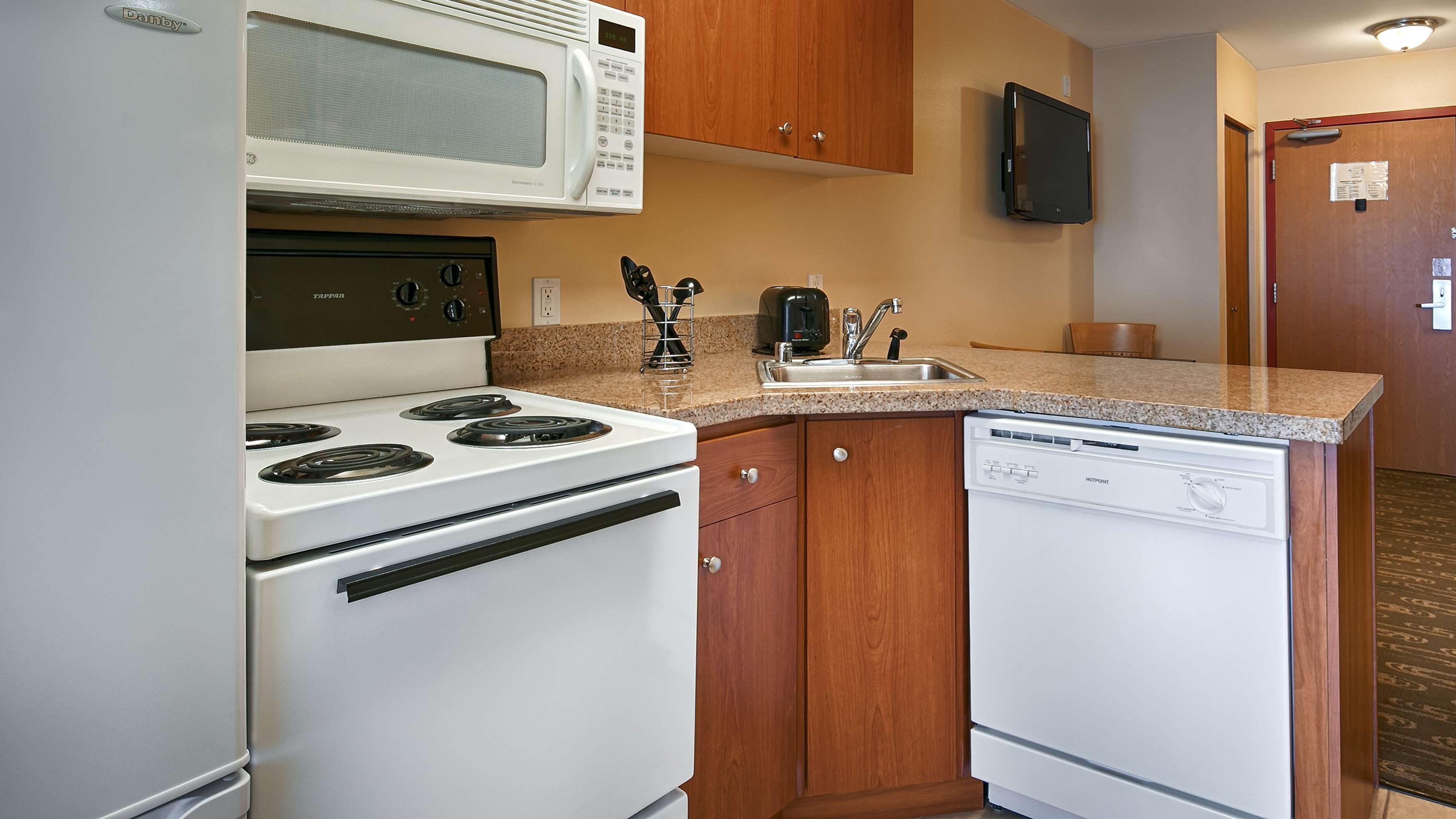 Executive Residency By Western Navigator & Hotel 3*