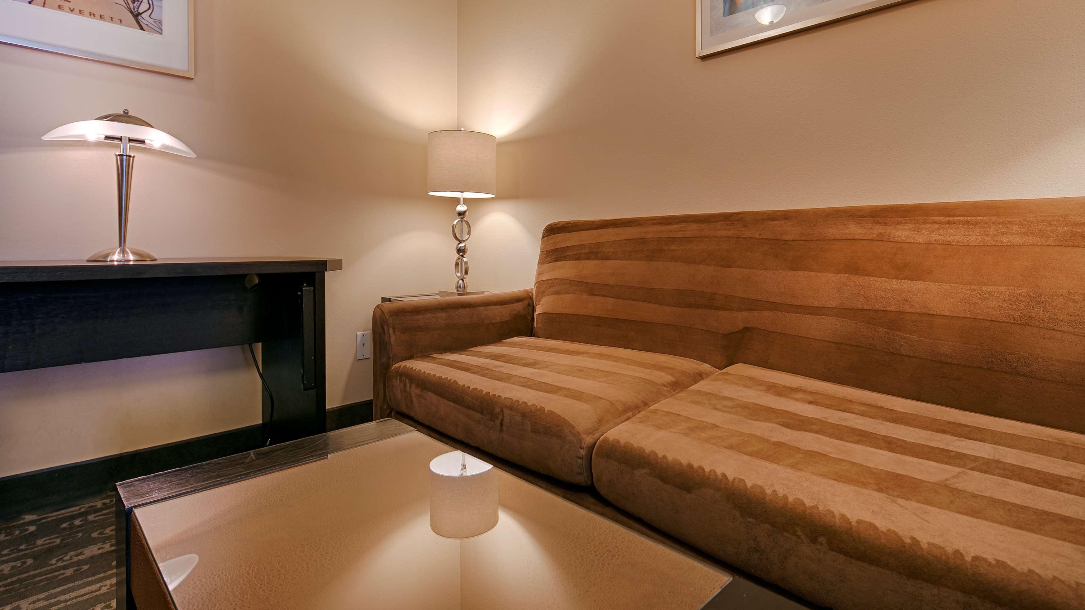 Executive Residency By Western Navigator & Hotel Everett