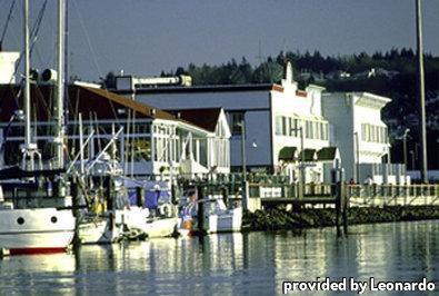Executive Residency By Western Navigator & 3* Everett