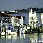 Executive Residency By Best Western Navigator Inn & Suites 