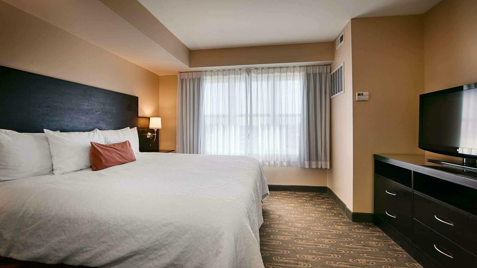 Hotel Executive Residency By Best Western Navigator & 3*